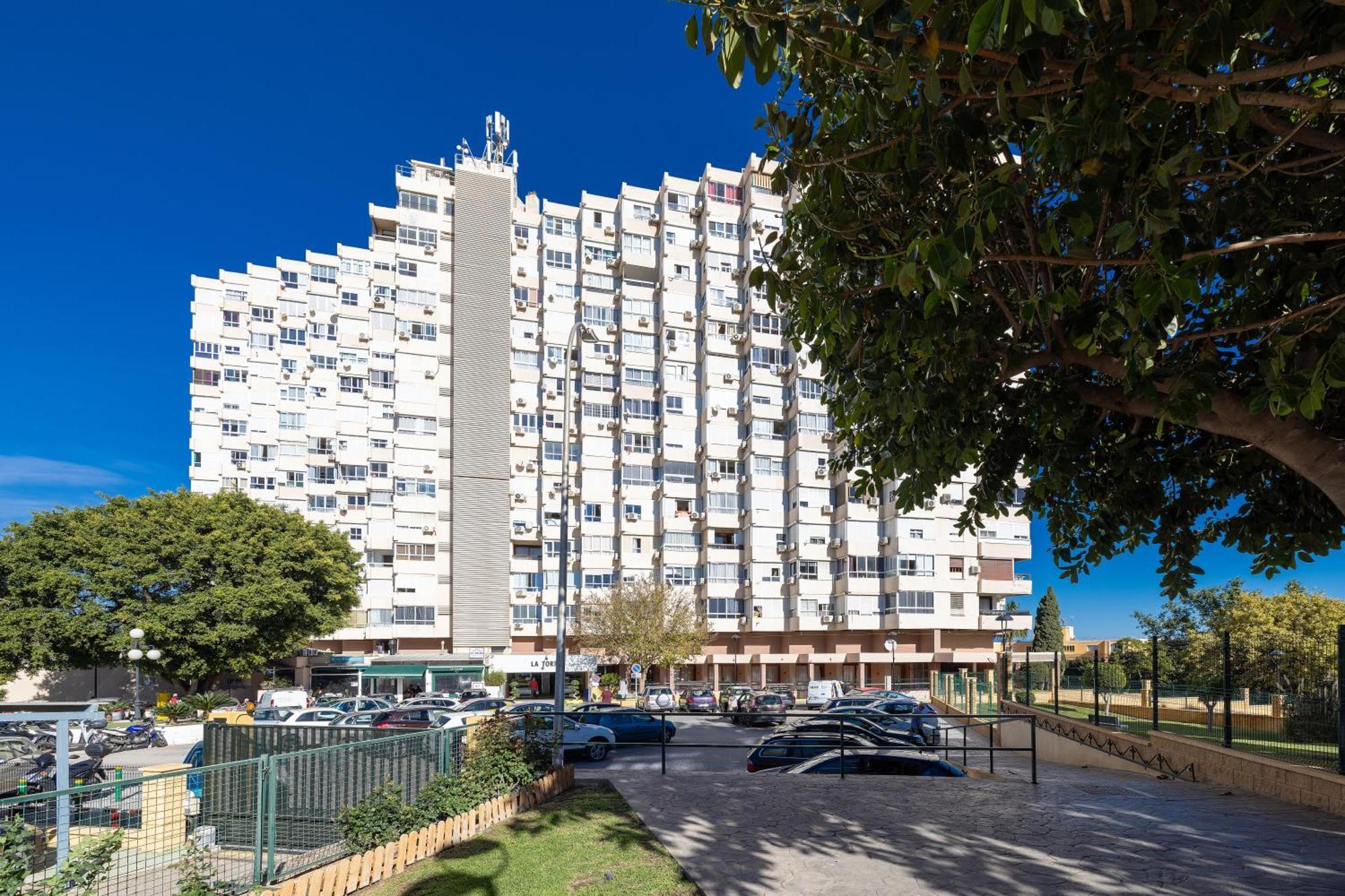 Sun Apartments Torremolinos Esterno foto