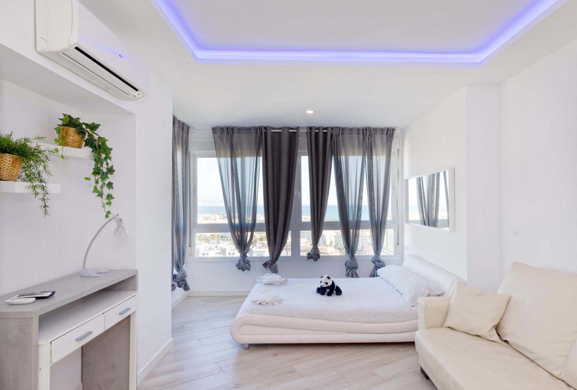 Sun Apartments Torremolinos Esterno foto